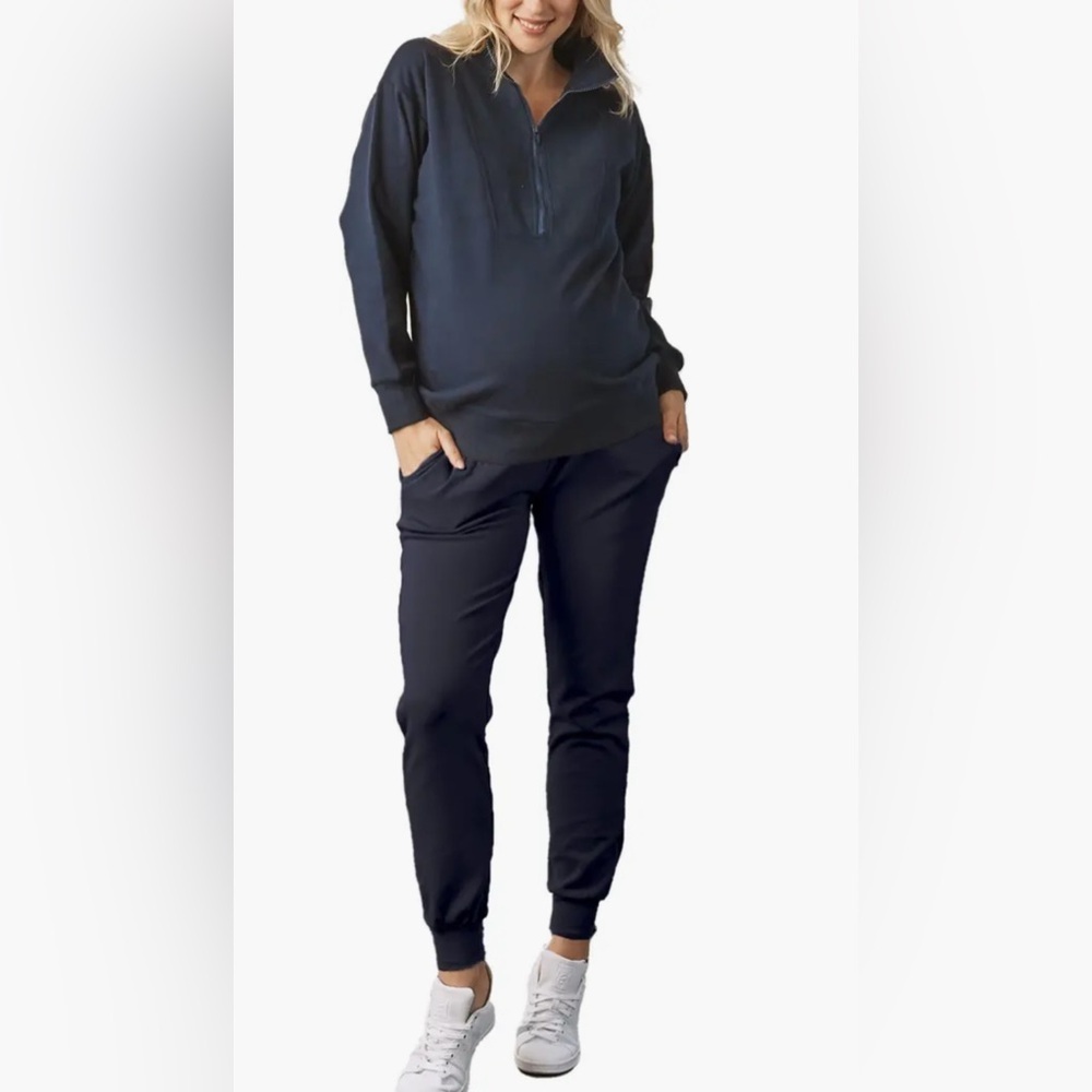 Women’s Navy Zip-Front Pullover & Jogger Set